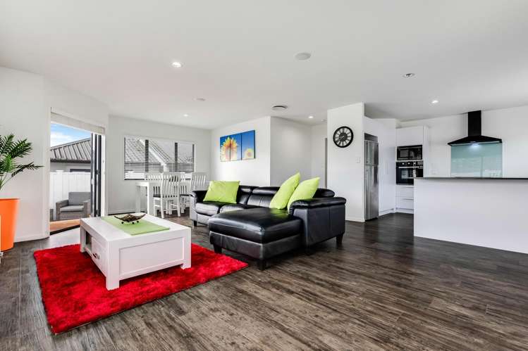 1/11 Harrington Avenue Pukekohe_6