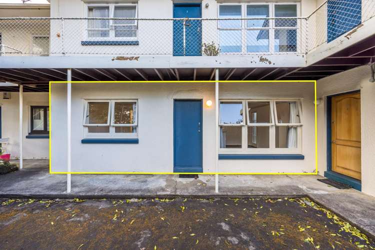 4/22 Fairview Road_0