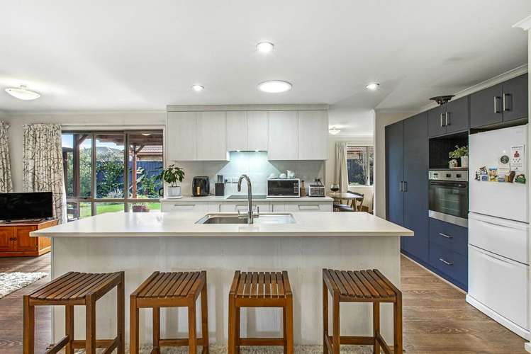 82 Huntington Drive Huntington_1