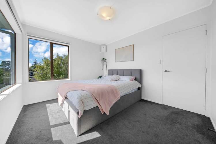 31 Weetman Drive Browns Bay_11