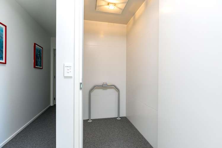 7 Golf View Close Fairhall_9