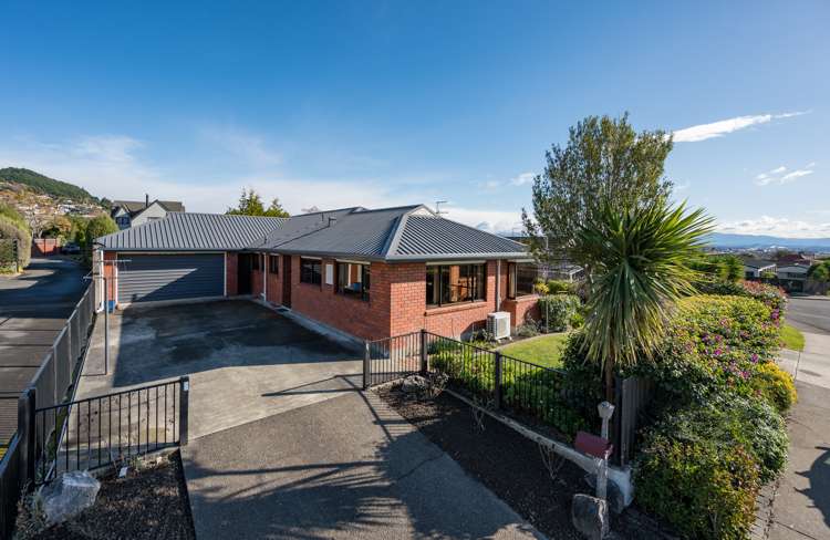 14 Selbourne Avenue Richmond_22