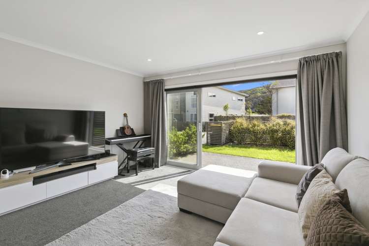 28 Bluff Road Porirua_5