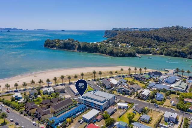 Elevated living with stunning Mercury Bay views