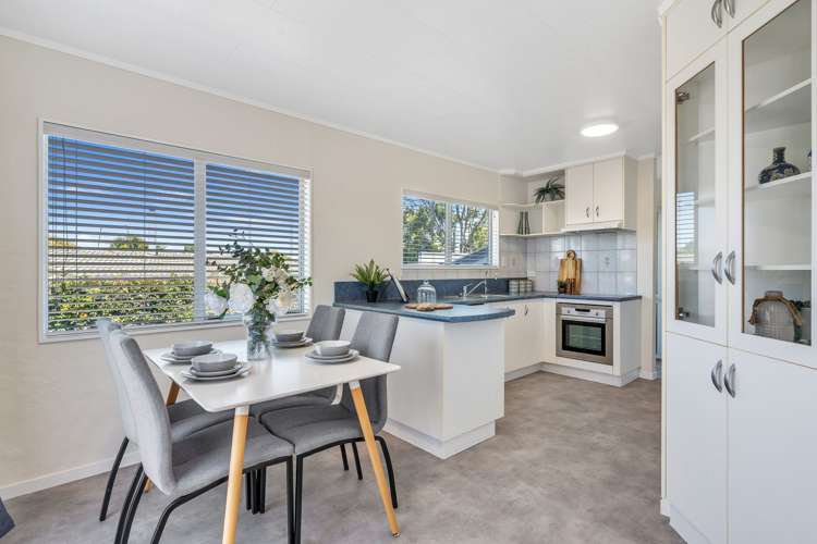 18 Riverside Drive_5