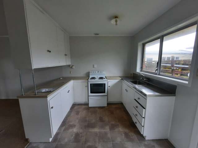 6/53A Browns Road 10686_2