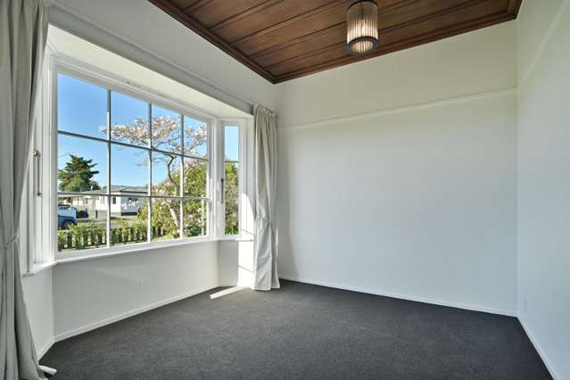 817 Lyell Street Akina_3