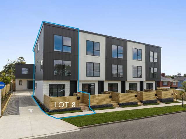 8/4 Blossom Lane Manurewa_2