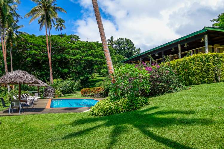 - Taveuni Coast Road, Vatulaga Outer Islands_7