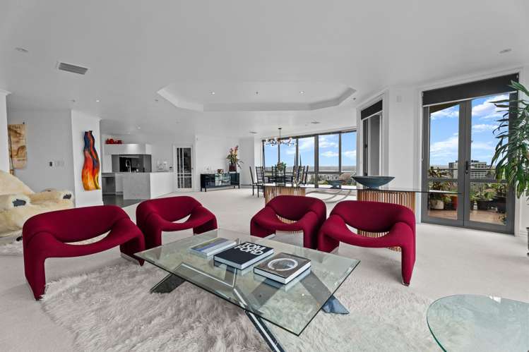 1005/135 Phoenix Gardens, Grafton Road Grafton_2