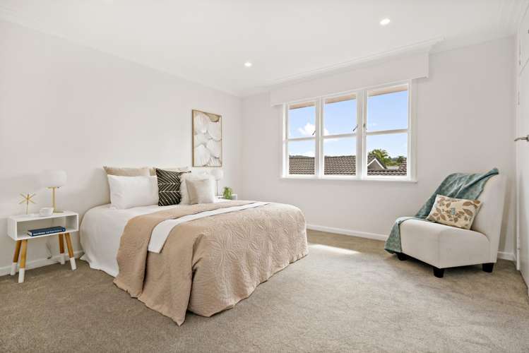 90 Golf Road New Lynn_12