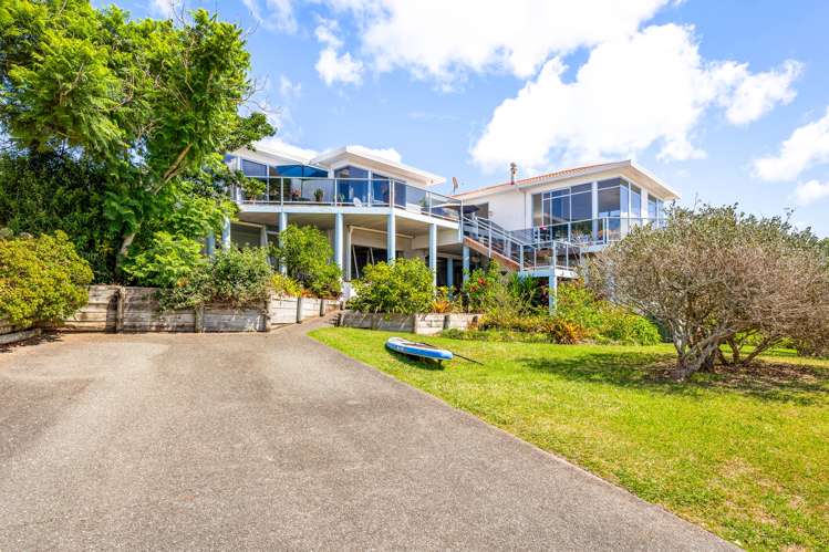 27 Gordon Craig Place Algies Bay_24