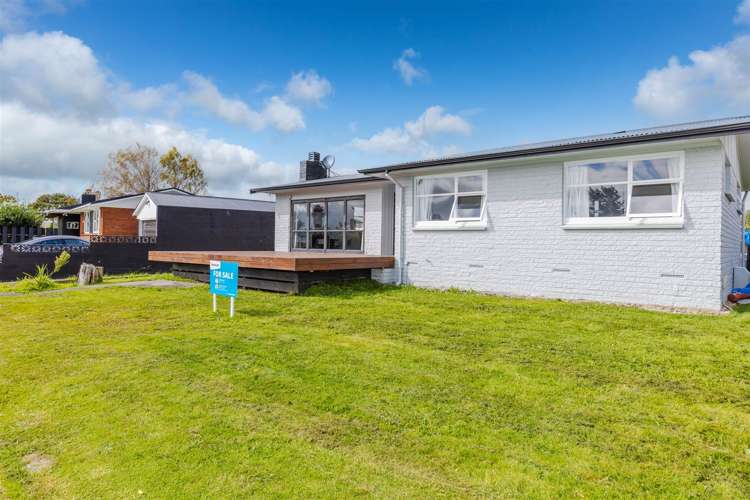 3 Marion Place Deanwell_16