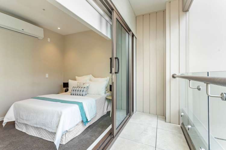 617/41 Beach Road Auckland Central_9