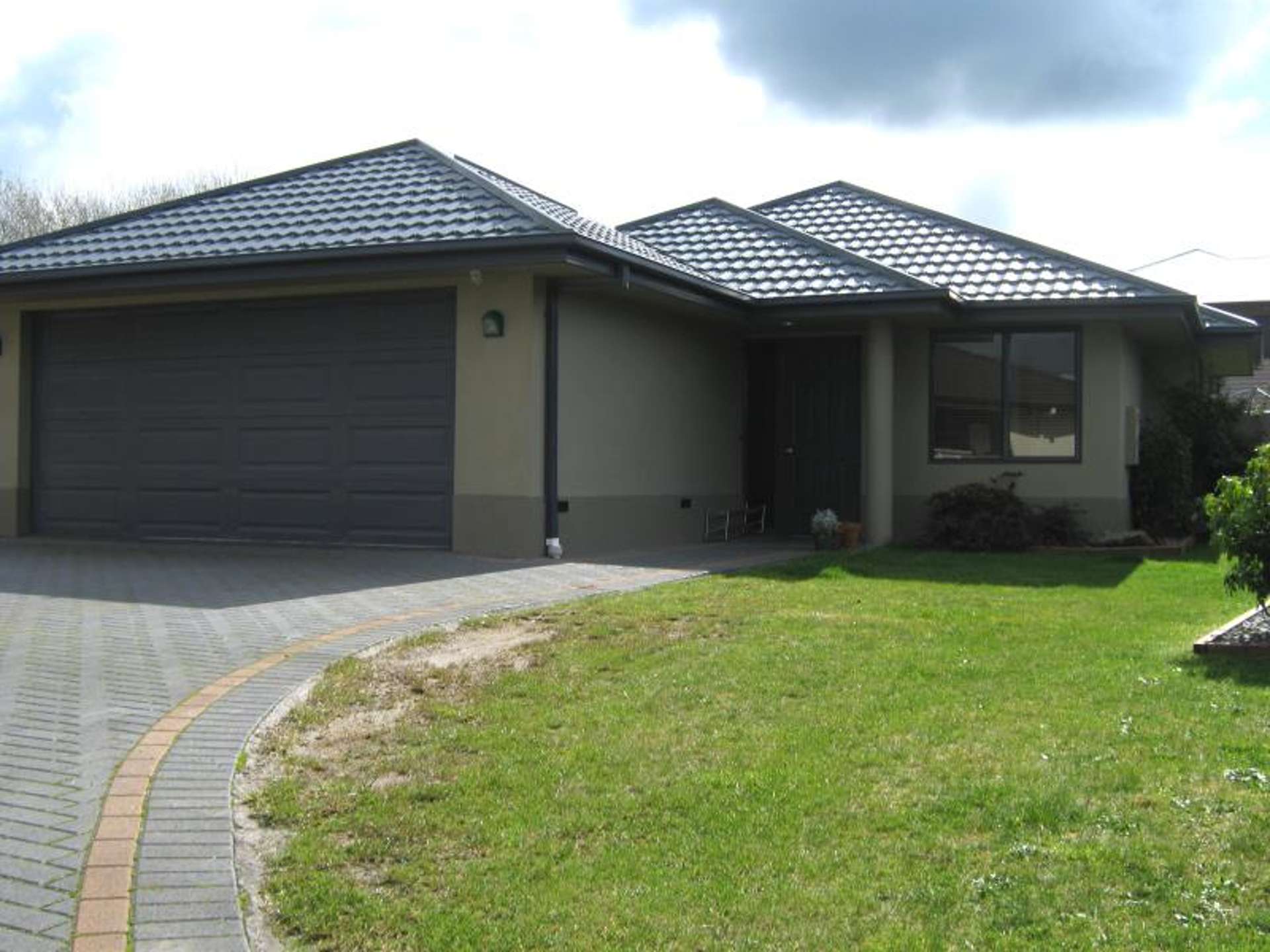 28 Mccahon Drive Pukehangi_0