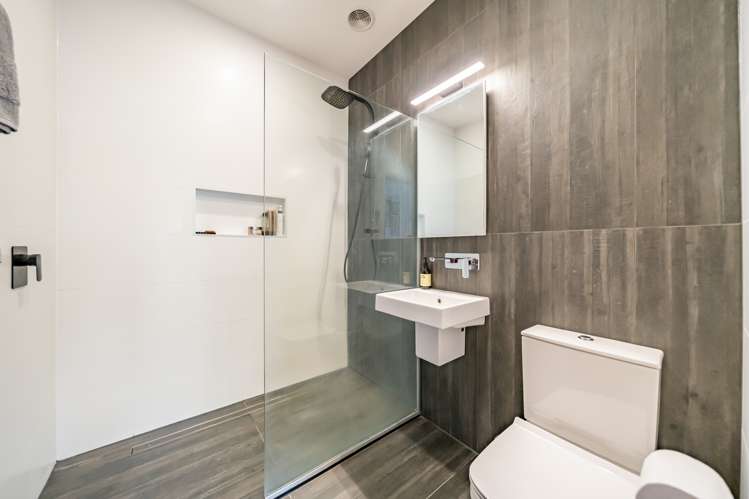 19 Graham Street Petone_27