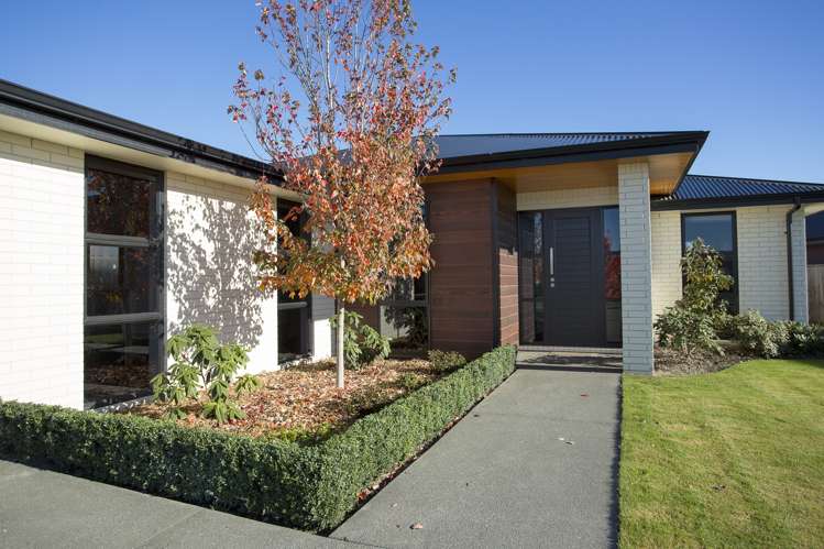 32 Charlesworth Drive Allenton_18