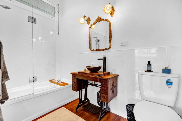 1170a South Road Manaia_27