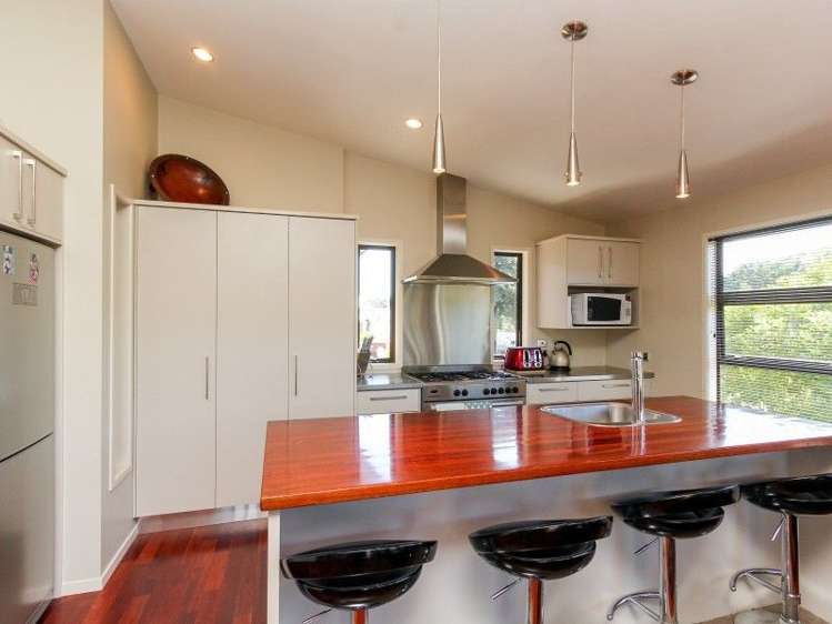 34 Roto Street Hurdon_19