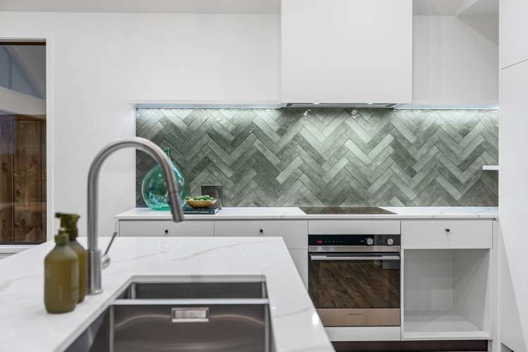 5 Pekapeka Lane Poike_8