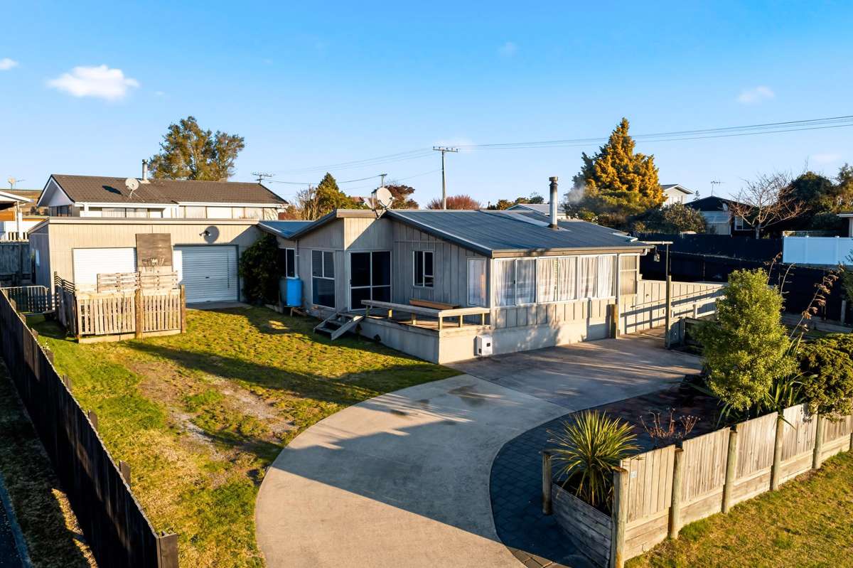 24 Hinemoa Avenue_0