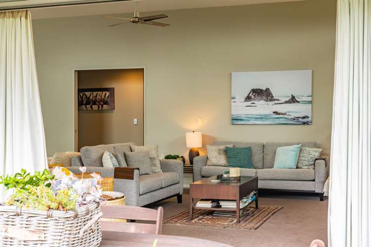 12 Seabreeze Road Mangawhai Heads_9