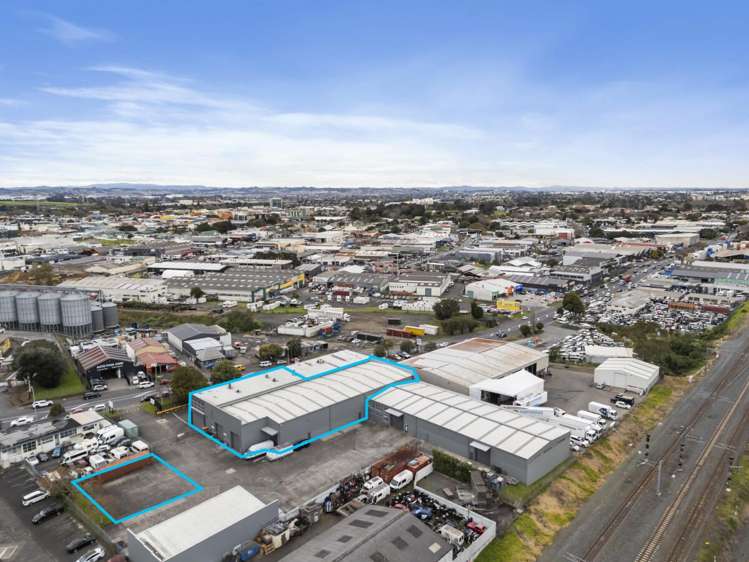Front Warehouse | 25A Saleyards Road Otahuhu_1