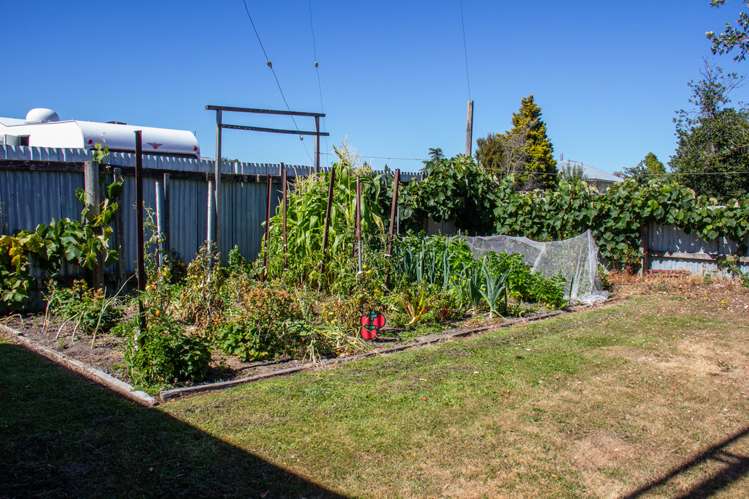 15 Vivian Street Solway_16