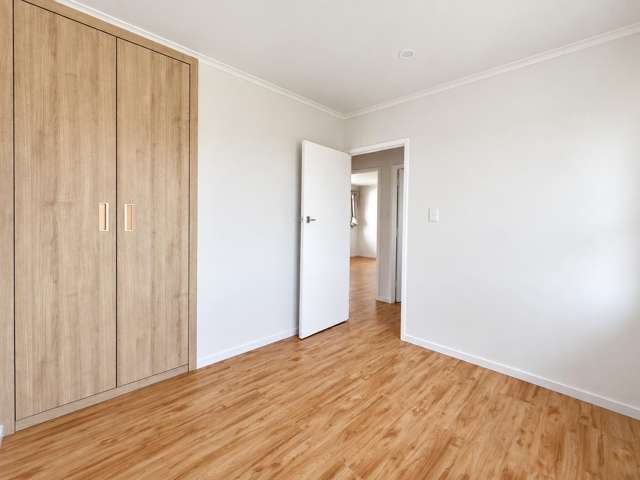 4/6 Bracken Avenue 塔卡普纳奥克兰新西兰_3