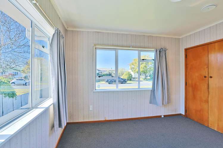 53 Oldham Avenue Onekawa_10