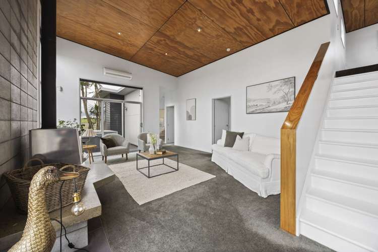 8A Hira Street Ohawe_16