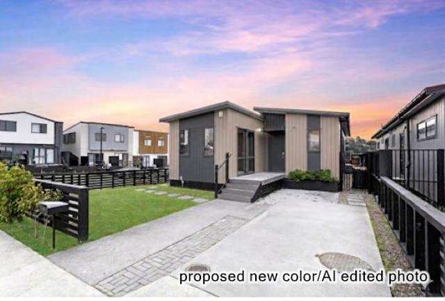 Modern corner single level freehold in Flat Bush