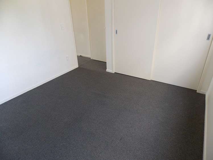 2c/3 Keystone Avenue Mount Roskill_11