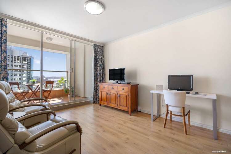 902/8 Albert Street_5