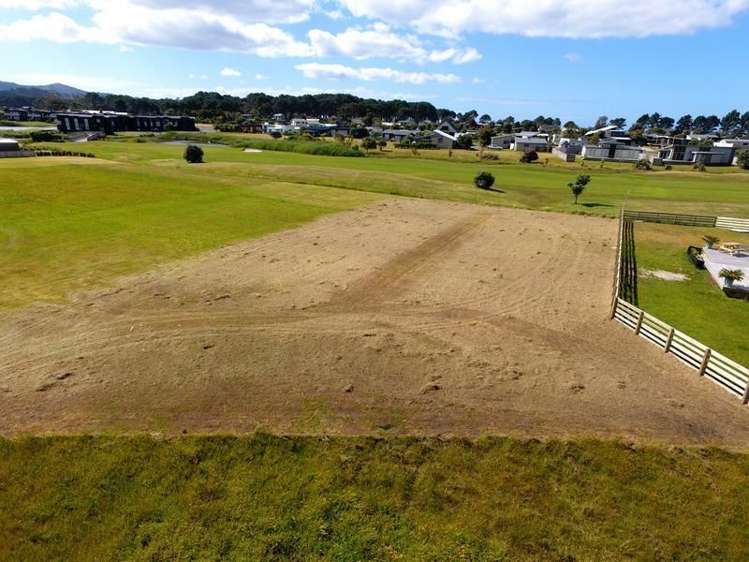 131 Ngaio Drive Matarangi_3