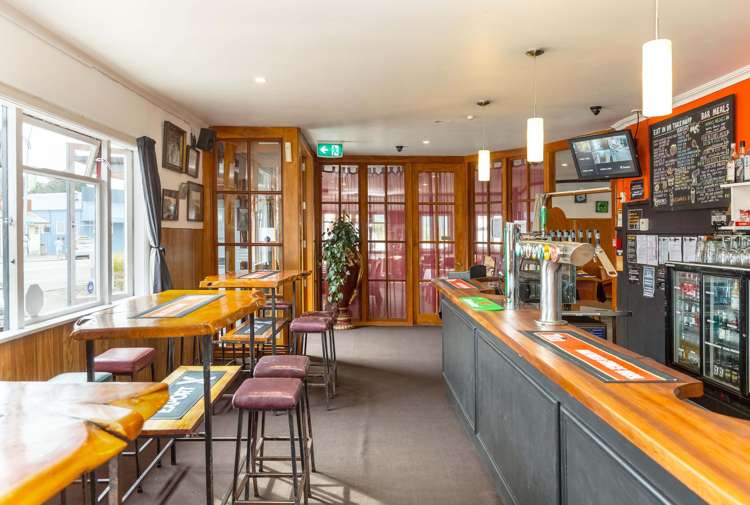 42 Main Street Eketahuna_18