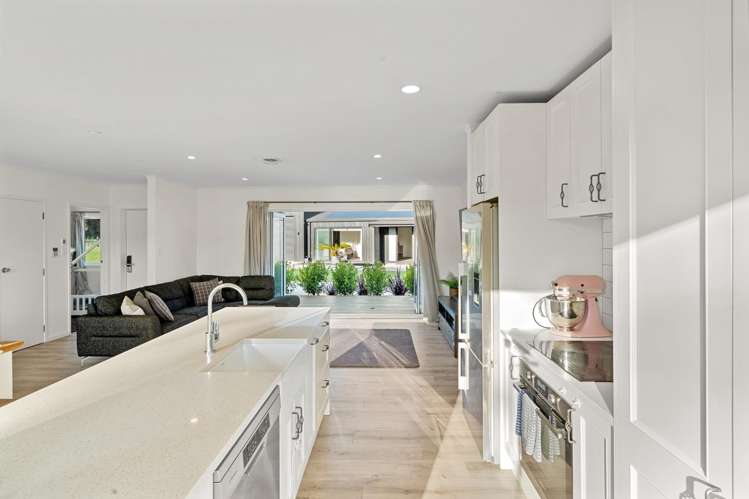 391 Whitford Park Road Whitford_13