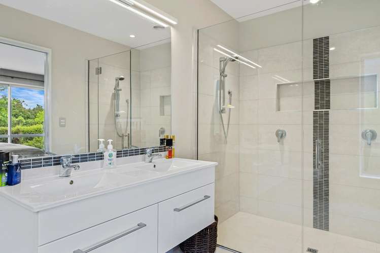 19 Wards Road Swannanoa_17