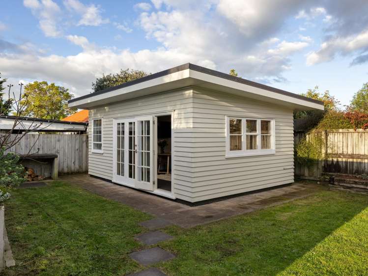 71 Jellicoe Drive Hamilton East_16