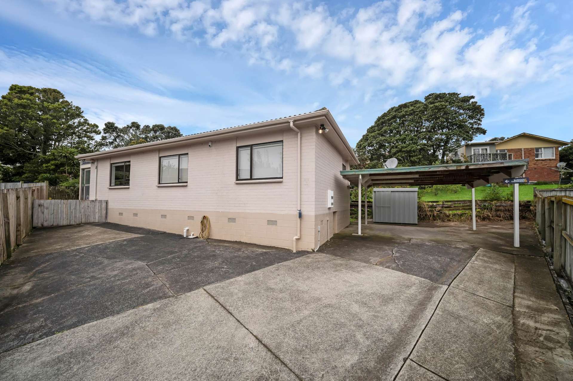 2/13 Bowman Road Forrest Hill_0