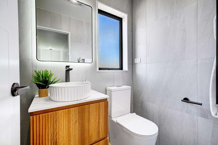 25A Dundale Avenue Blockhouse Bay_21