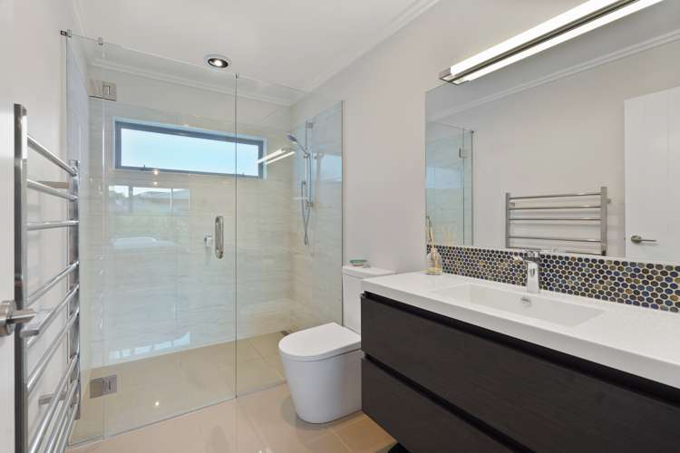 9 Drovers Way Frimley_9