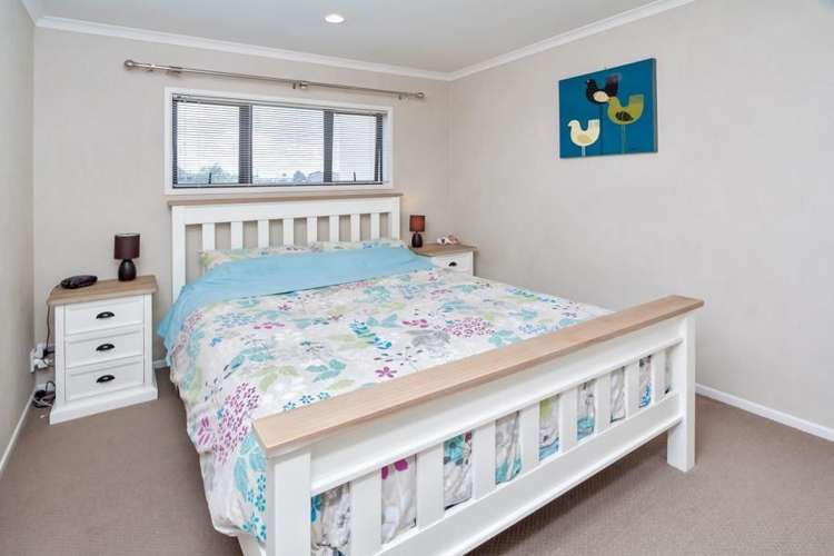 20 Skip Lane East Tamaki_10