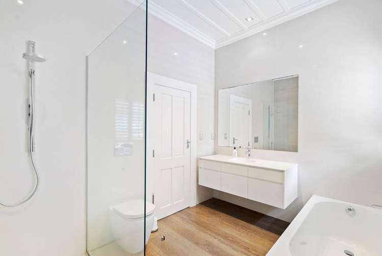 6 Takutai Street Parnell_16