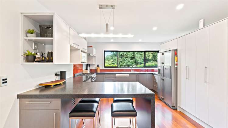 986 Selwyn Road Burnham_17