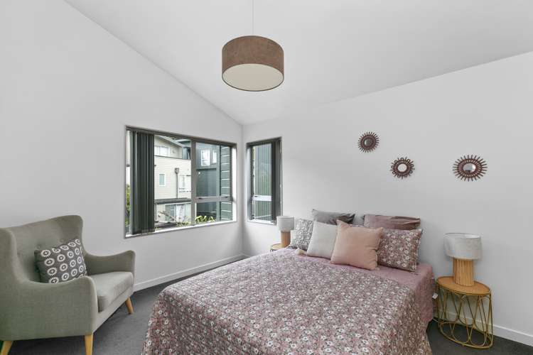 12/3 Severn Street Island Bay_8