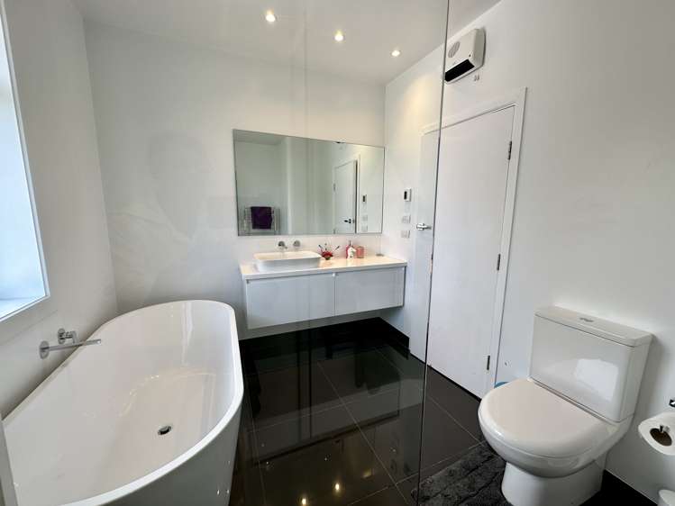 14 Albert Street Gladstone_23