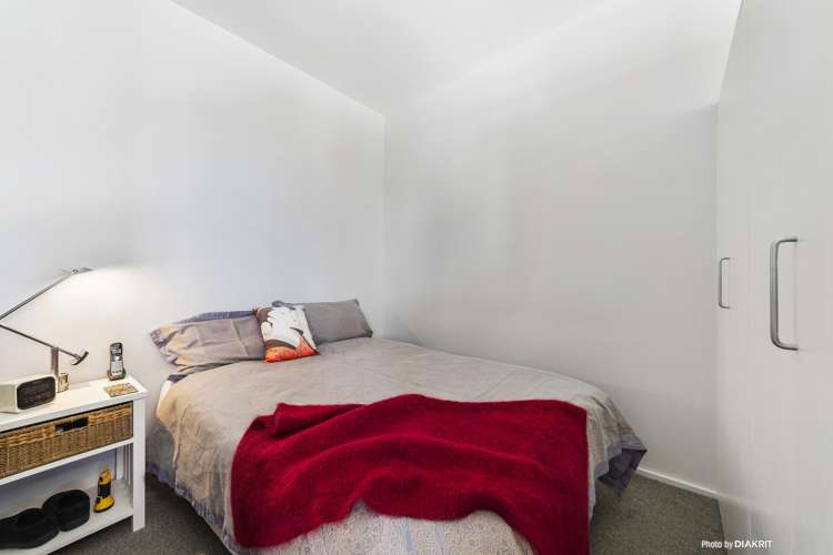 11/7 Hanson Street Mount Cook_5