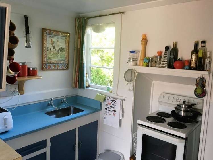 15 Frances Street Taieri Mouth_6