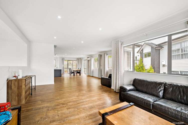 53 Golden Morning Drive Albany Heights_9